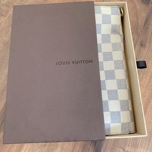 Damier Azur Auth Louis Vuitton wallet